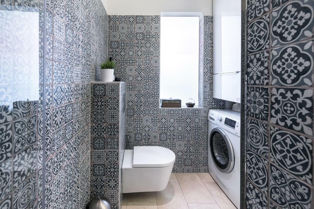 Elegant Apartment Budapest Bagian luar foto